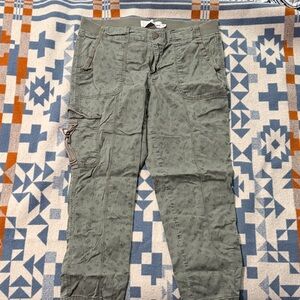 Sonoma Women's Green Cargo Pants